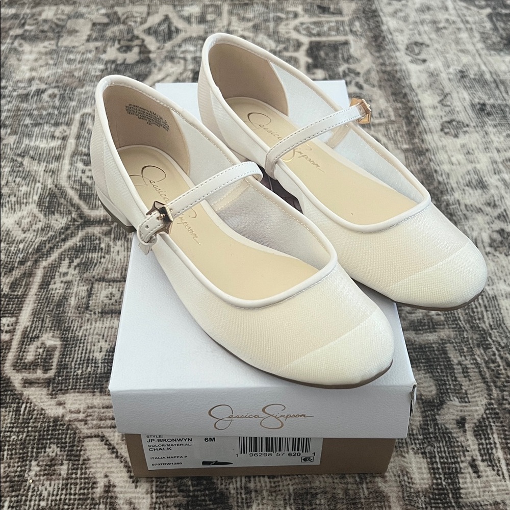 Jessica Simpson Bronwyn Mary Jane Cream 6M